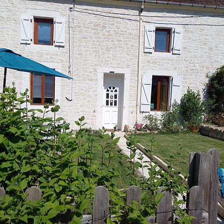 Les Papillons Villa Vrolle Екстериор снимка