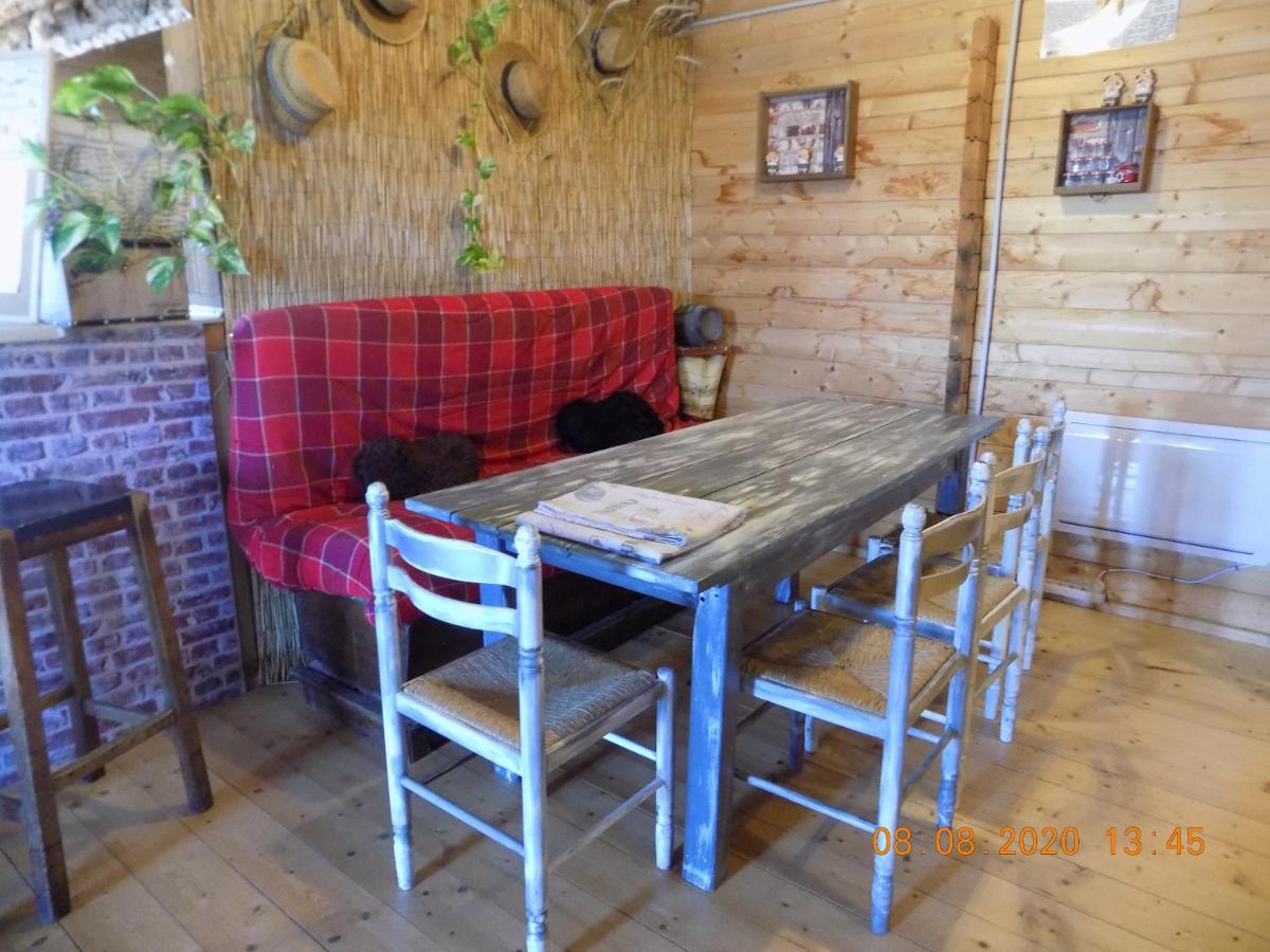 Les Papillons Villa Vrolle Екстериор снимка